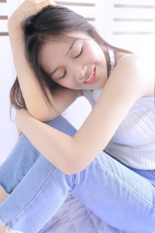 两个男生做酿酿酱酱